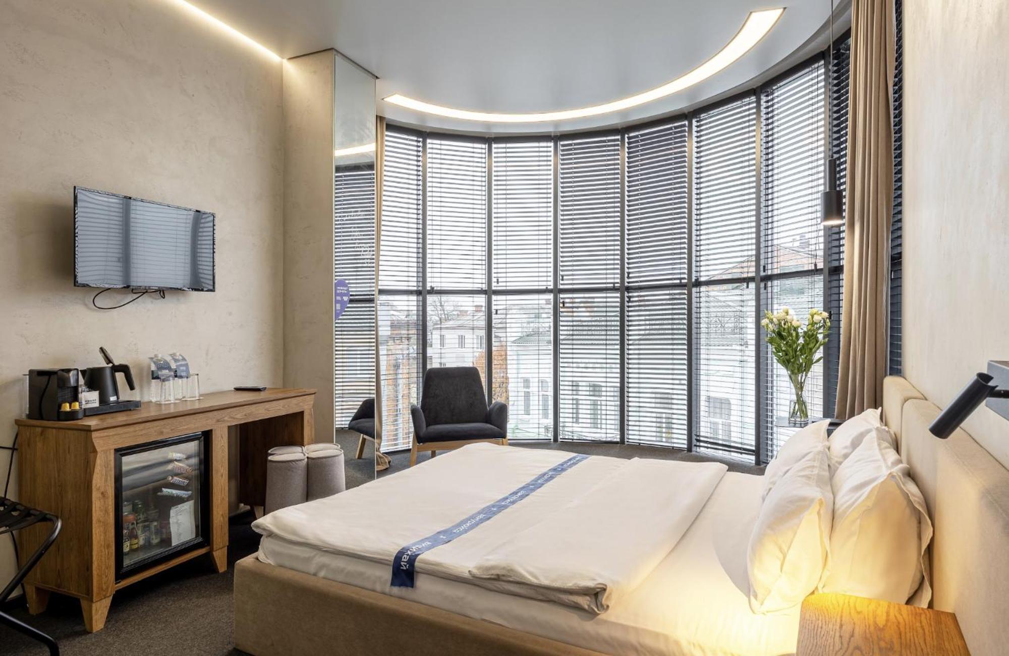 Ribas Rooms Lutsʼk Exteriör bild