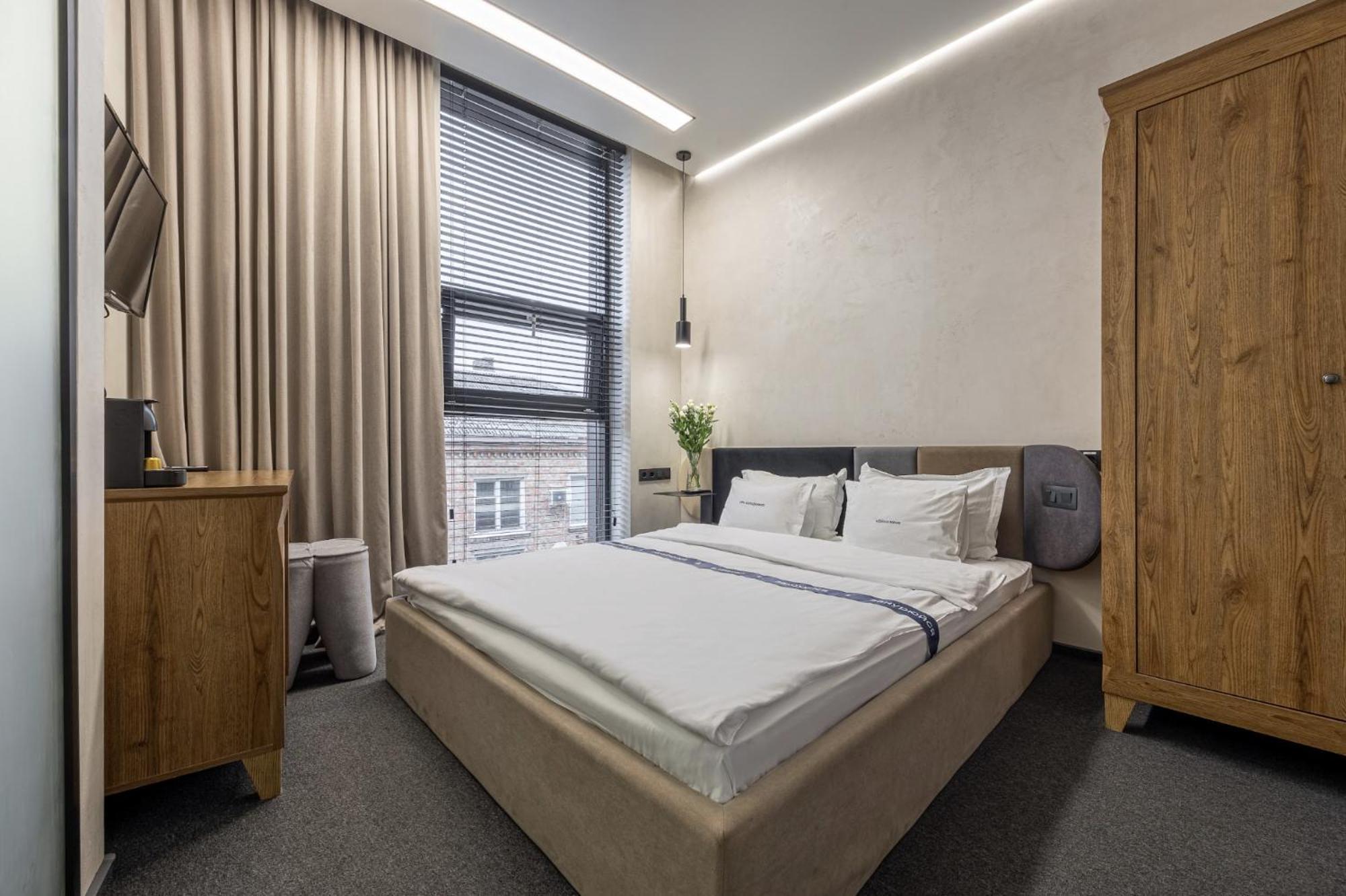 Ribas Rooms Lutsʼk Exteriör bild