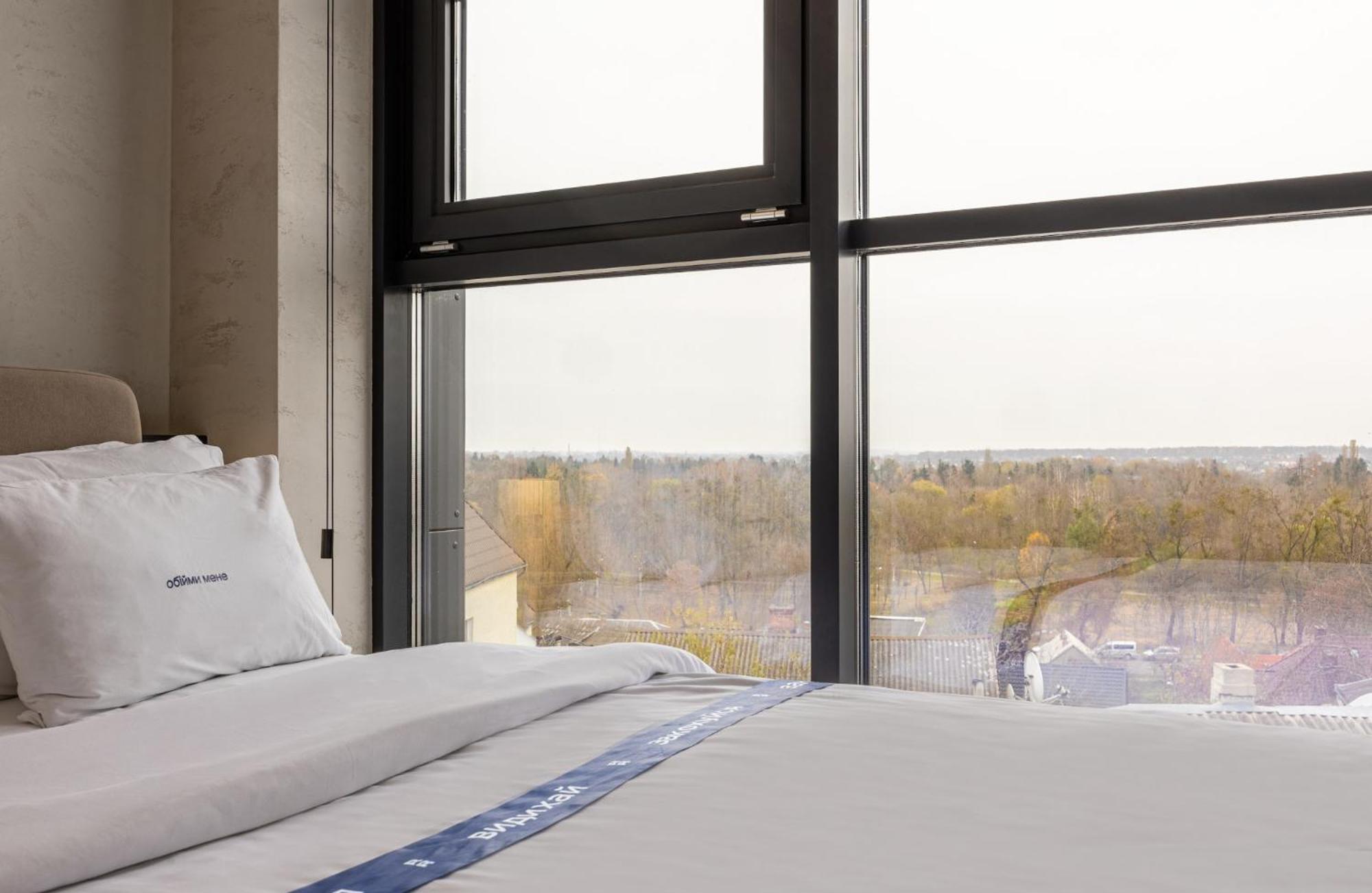 Ribas Rooms Lutsʼk Exteriör bild
